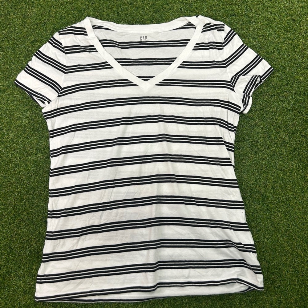 Gap Vintage Wash Striped V-Neck T-Shirt White Navy Blue‎ Womens Size M Tall